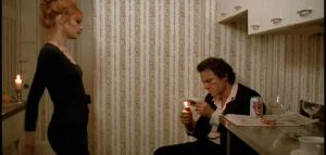 bad-lieutenant-nc-17-rating-avi_snapshot_00-16-17_2014-05-13_03-15-30-smoking-heroin