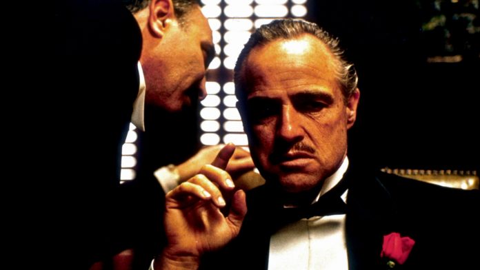 Marlon Brando, vestito da donna, il padrino