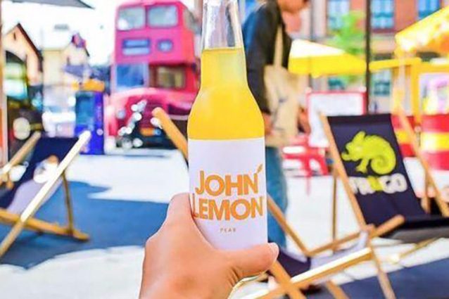 john lennon non e una limonata yoko ono fa cambiare il nome alla bibita john lemon