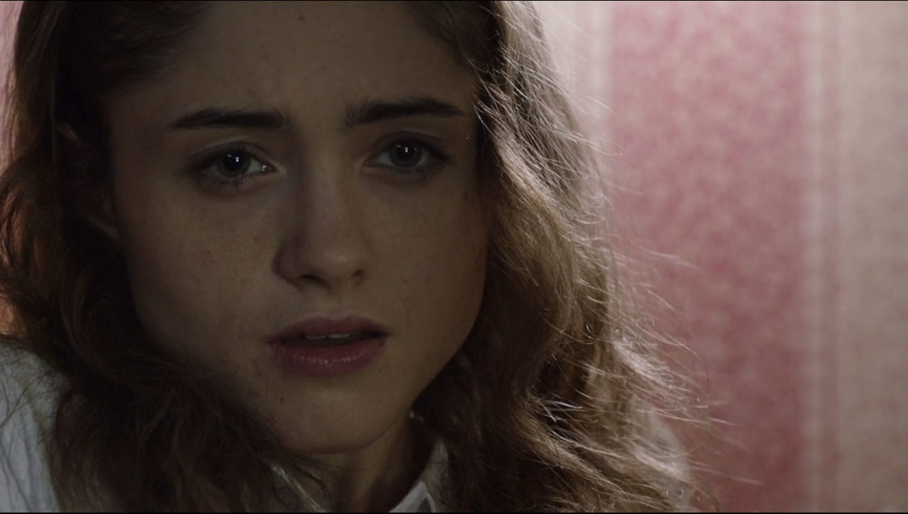 Sesso virtuale per Natalia Dyer di Stranger Things nel corto di Karen Maine...