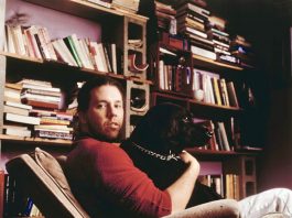 David Foster Wallace spiega il successo del rap insieme all'amico Mark Costello