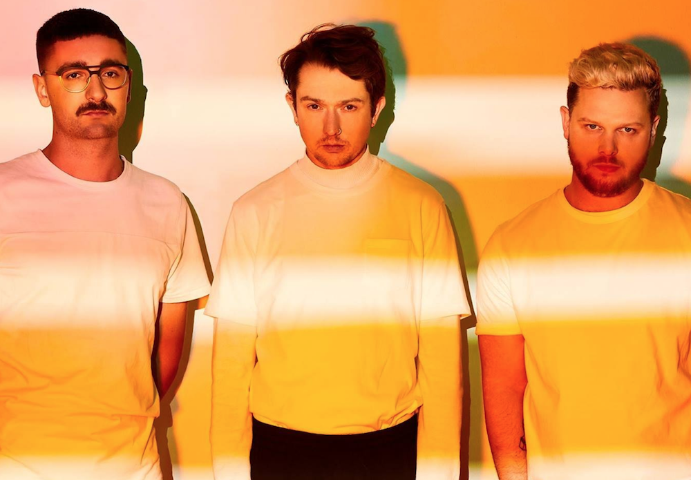 Alt J 3