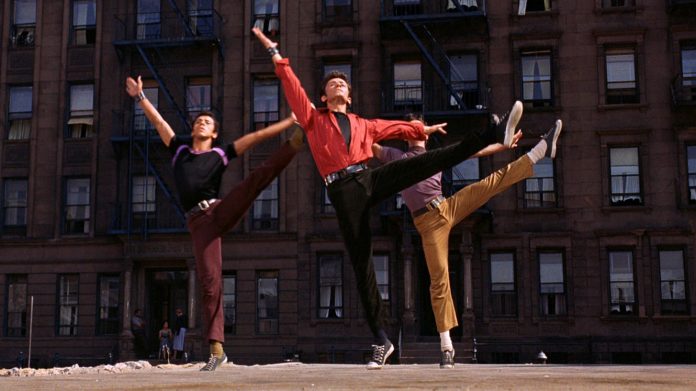 West Side Story: Spielberg annuncia un casting call