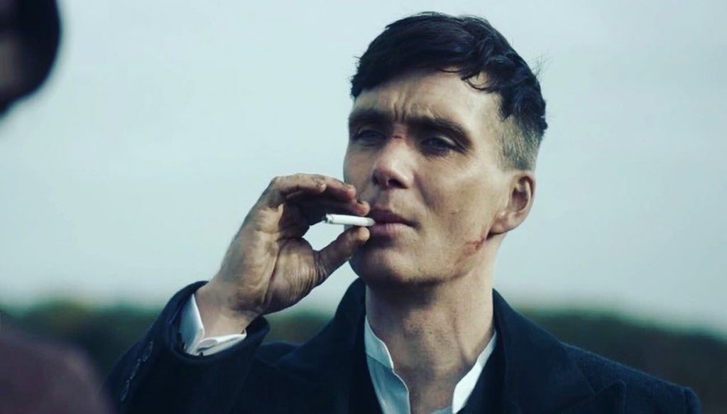 cillian murphy in una scena di Peaky Blinders 