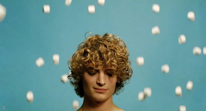 Les amours imaginaires