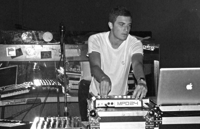 Nicolas Jaar 2