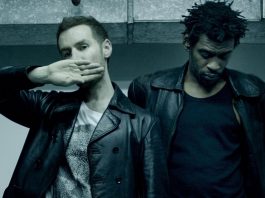 Massive Attack escono da Facebook