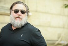 Russel Crowe invita sindaco Appendino