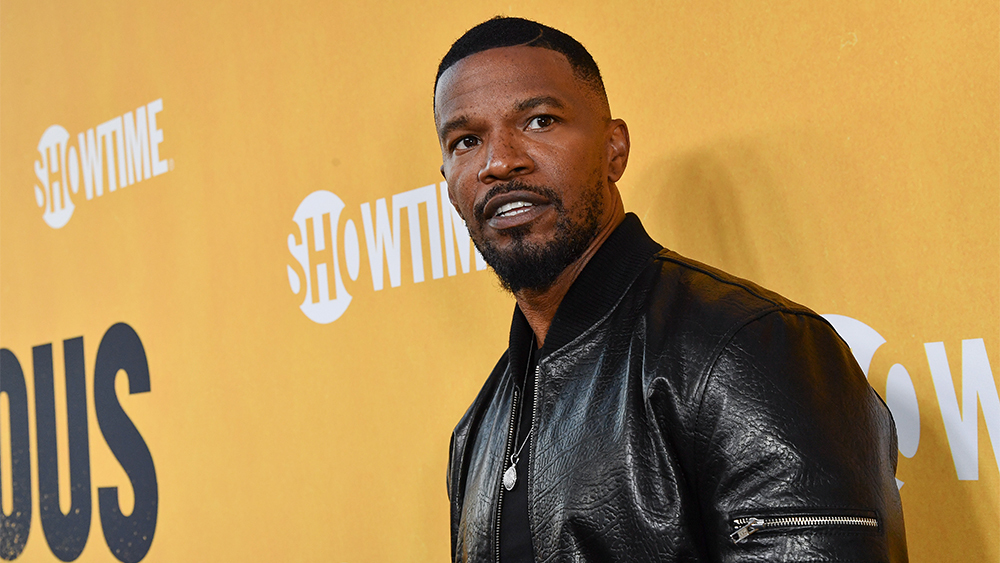 Jamie foxx is an american actor, singer and comedian. 