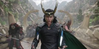 Tom Hiddleston rivela la sua scena improvvisata preferita in Thor: Ragnarok