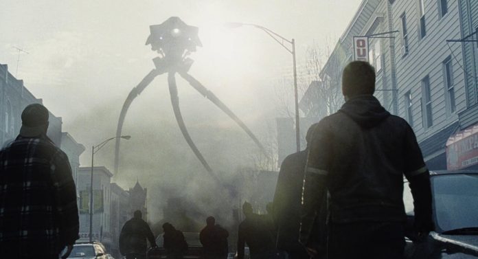 Spielberg: ''il finale della guerra dei mondi non ha senso''