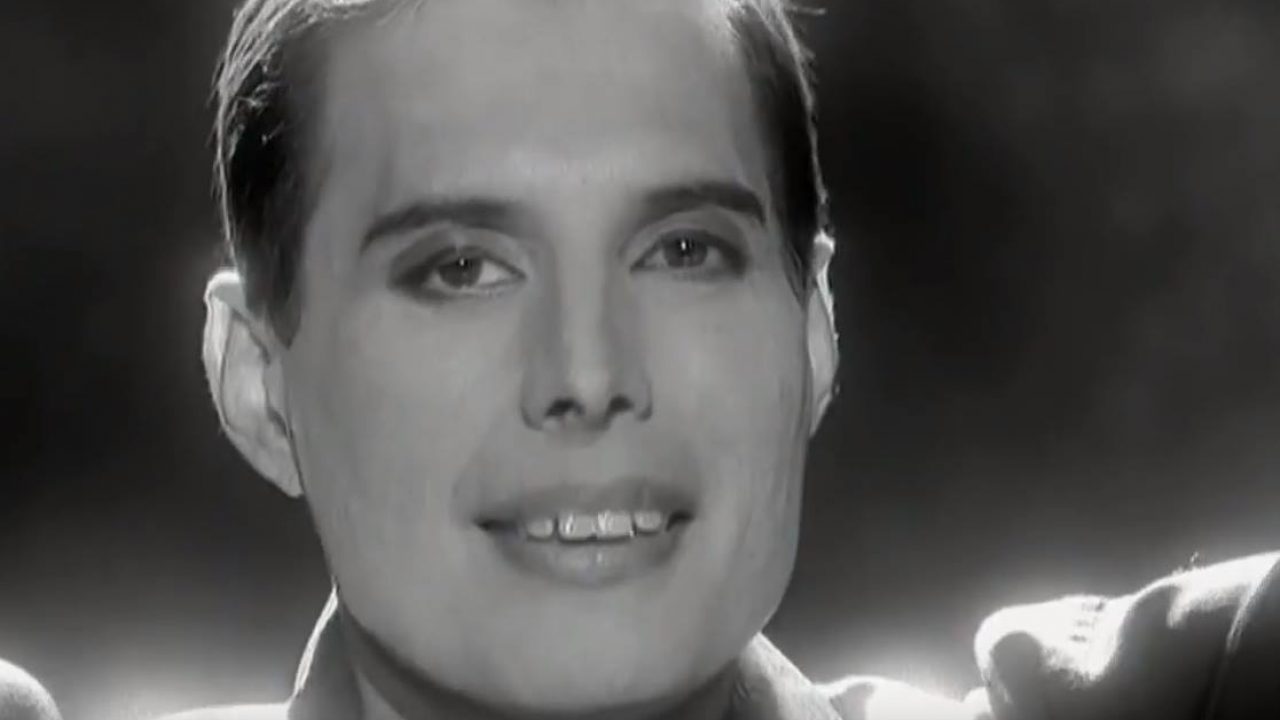 Queen: l'ultimo videoclip è il commovente addio di Freddie Queen: l'ultimo videoclip è il commovente addio di Freddie