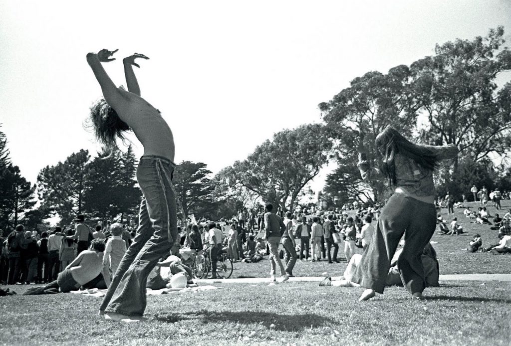 woodstock dancing