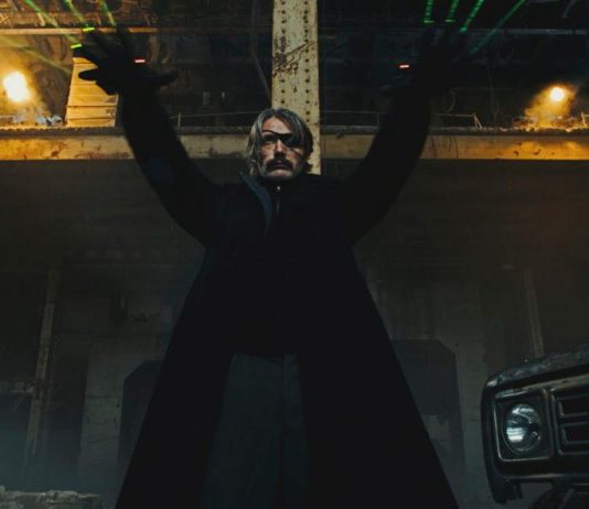 Polar: Mads Milkkelsen è un John Wick esagerato
