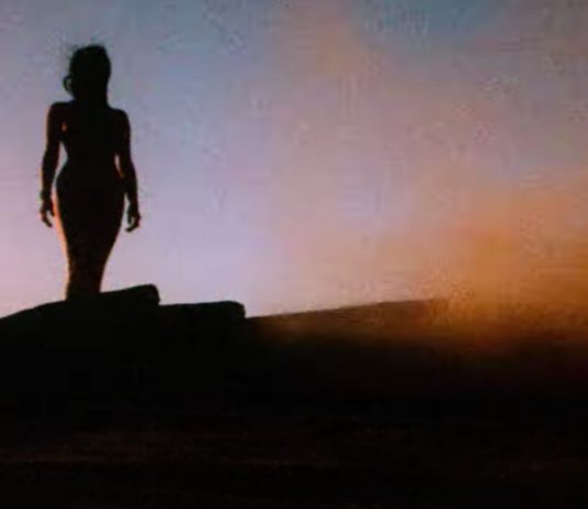 The Other side of the wind