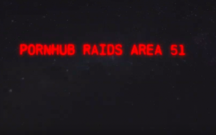 PornHub rilascia il Video Parodia dell'invasione all'Area 51