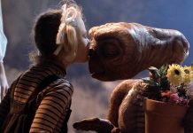 ET - L'extraterrestre via da Netflix