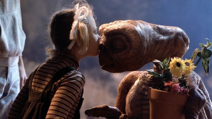 ET - L'extraterrestre via da Netflix