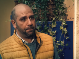 checco zalone in una scena di Tolo Tolo