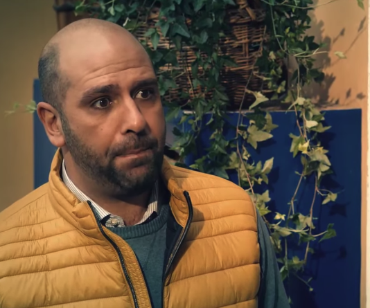 checco zalone in una scena di Tolo Tolo