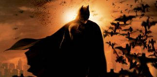 Una immagine promozione di Batman Begins