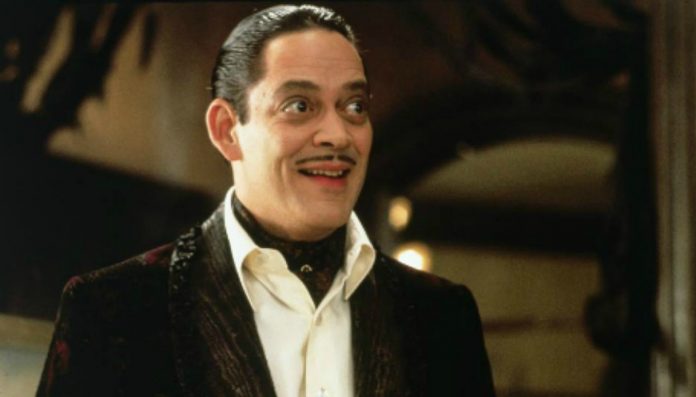 Raul-Julia, la famiglia Addams