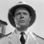 Marcello-Mastroianni-in-_Domenica-dagosto_-1950