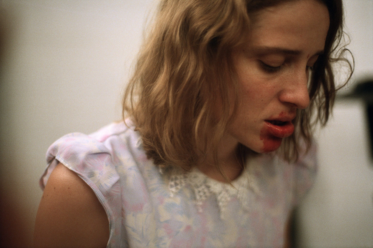 dogtooth analisi film