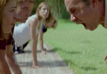 Dogtooth, recensione, kynodontas, yorgos lanthimos