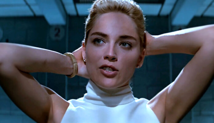 Sharon Stone, sorella, covid, ospedale, mascherina, basic instinct