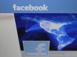 "Facebook" by chriscorneschi is licensed under CC BY-SA 2.0