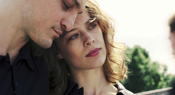 undine recensione film christian petzold paula beer 1 696x378 1