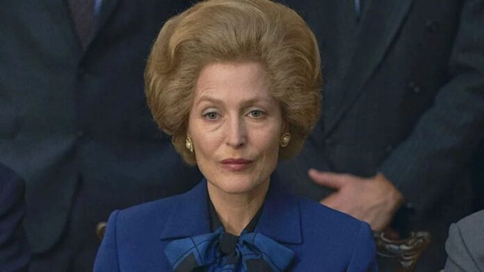 gillian anderson, the crown