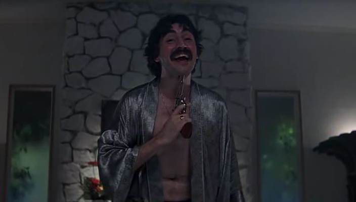 Alfred Molina è Rahad Jackson in Boogie Nights. 