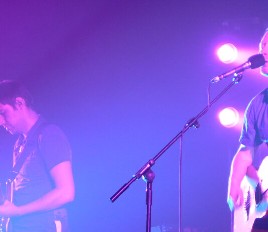 radiohead thom yorke jonny greenwood creep
