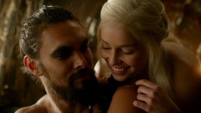 game of thrones, jason momoa, emialia clarke