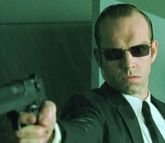 Hugo Weaving, Agente Smith