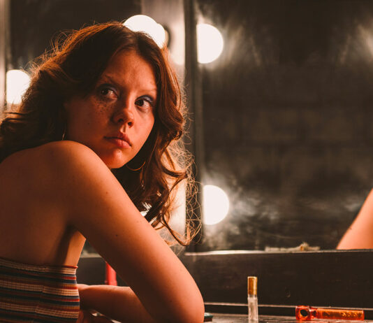 x - a sexy horror story, recensione, mia goth