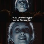 17939772014730658_lascimmiapensa