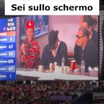 18002713169614943_lascimmiapensa