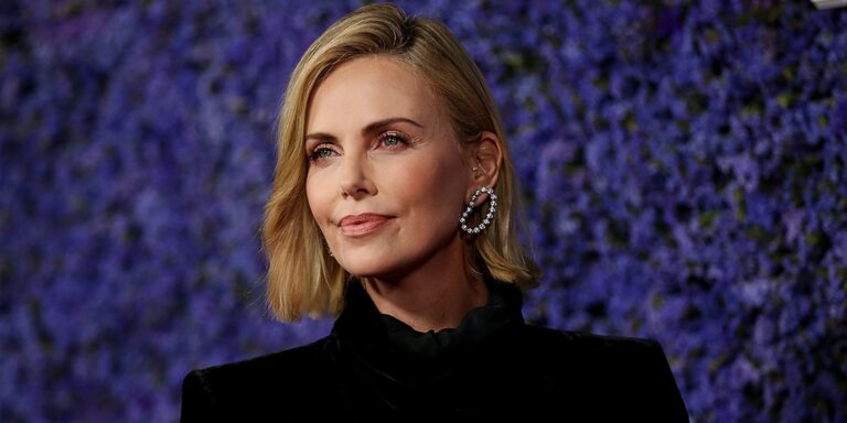  Charlize Theron racconta la sua ultima avventura ses*uale