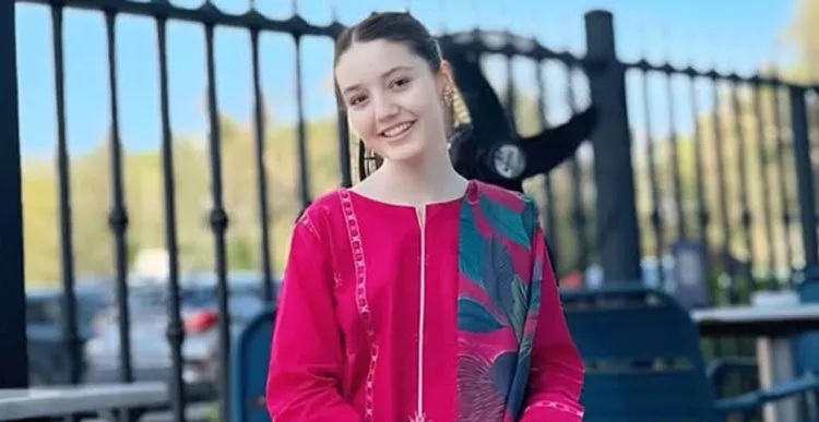 Sana Yousaf, star di TikTok, ucci*a a 17 anni a Islamabad